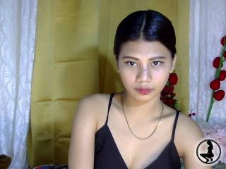 www.nakedasianchat.com SweetSmile4